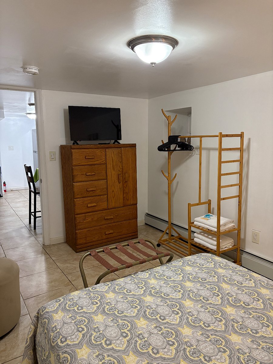 Bedroom #1
