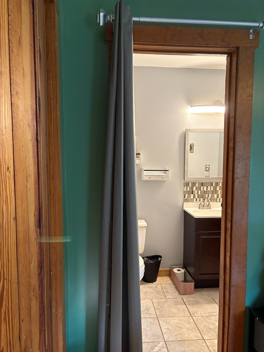 Furnished Finder property 420365_1 photo 12