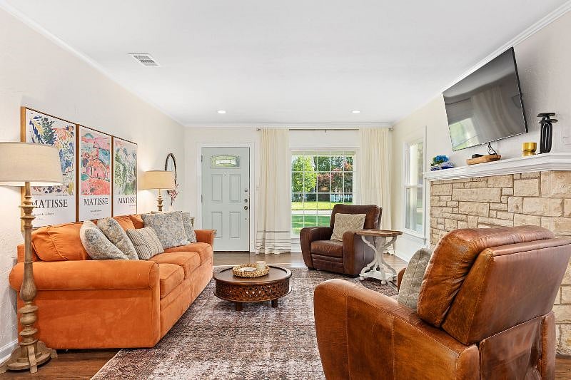 Furnished Finder property 420371_1 photo 5