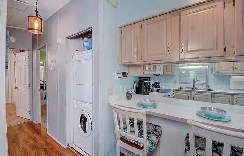 Furnished Finder property 420392_1 photo 7