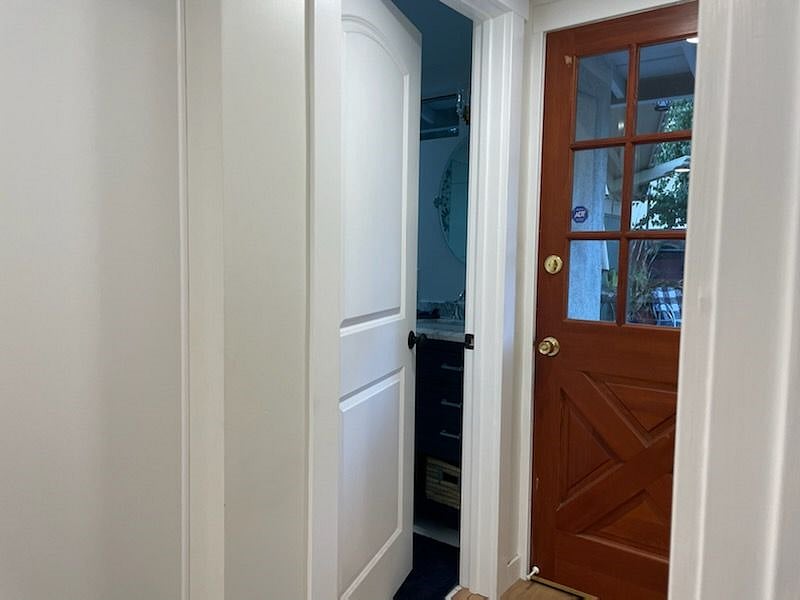 Furnished Finder property 420474_1 photo 8