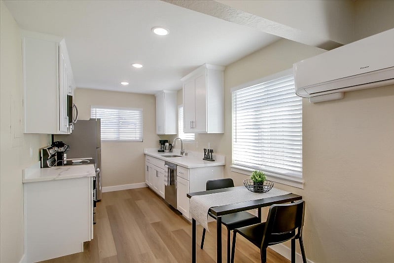 Furnished Finder property 420499_1 photo 6