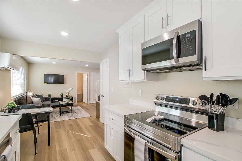 Furnished Finder property 420499_1 photo 7