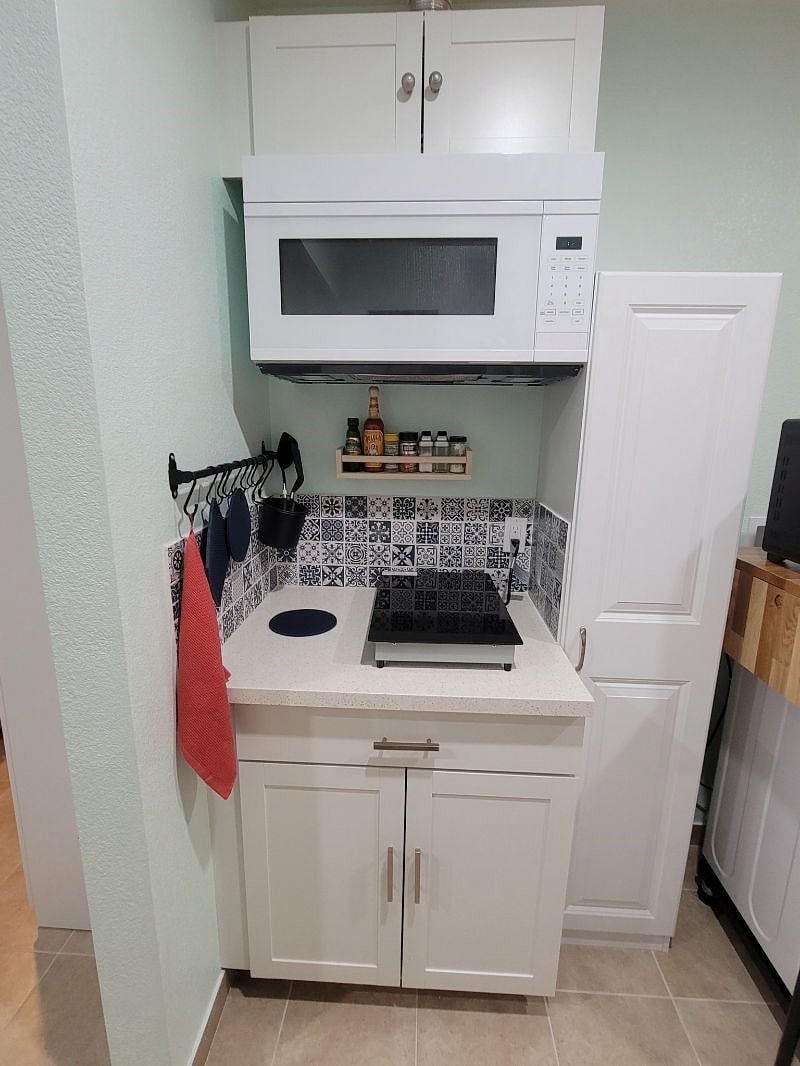 Furnished Finder property 420589_1 photo 4