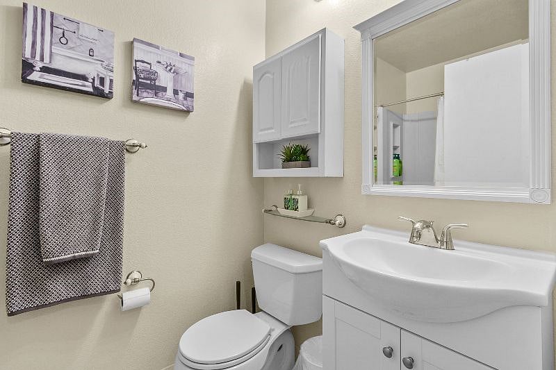 Furnished Finder property 420593_1 photo 15