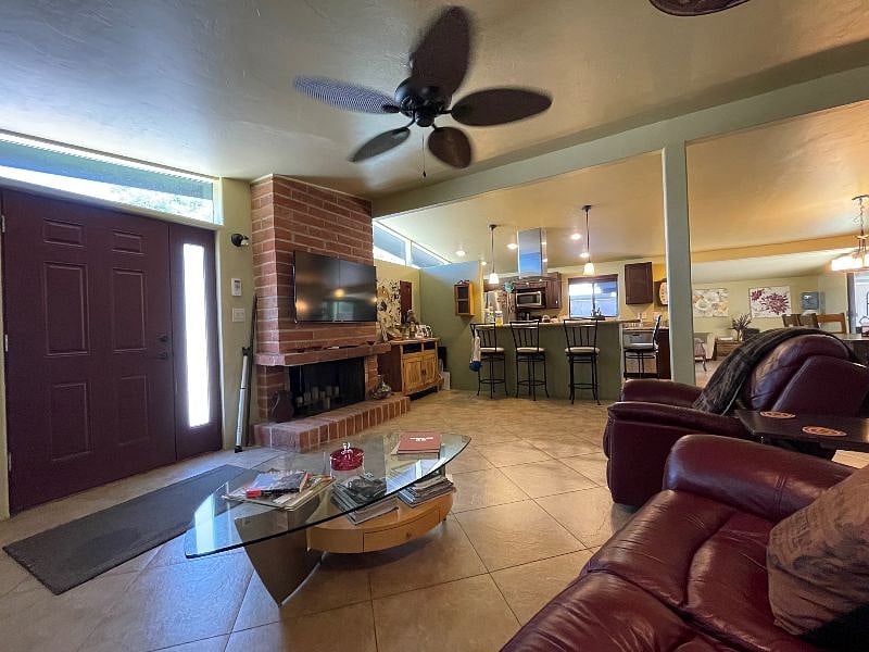 Furnished Finder property 420599_1 photo 6