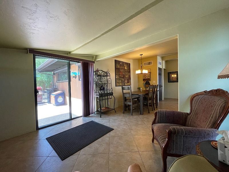 Furnished Finder property 420599_1 photo 9