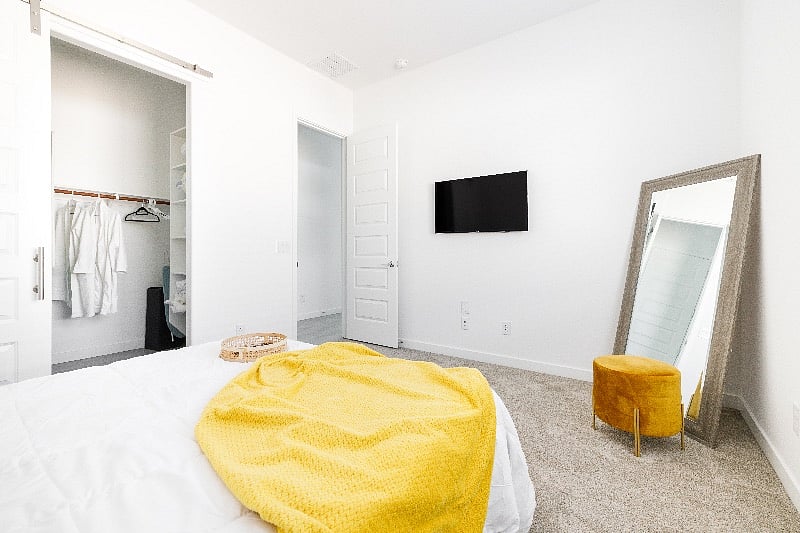 Furnished Finder property 420635_1 photo 5
