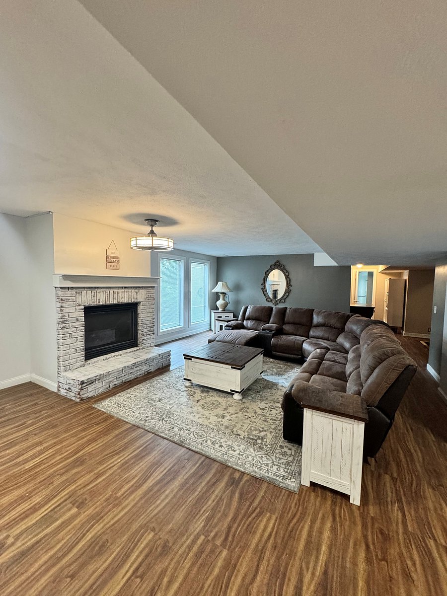Furnished Finder property 420637_1 photo 18