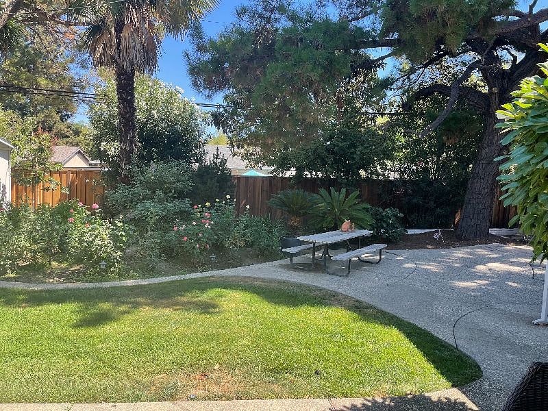 Furnished Finder property 420643_1 photo 11