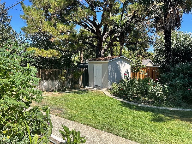 Furnished Finder property 420643_1 photo 10