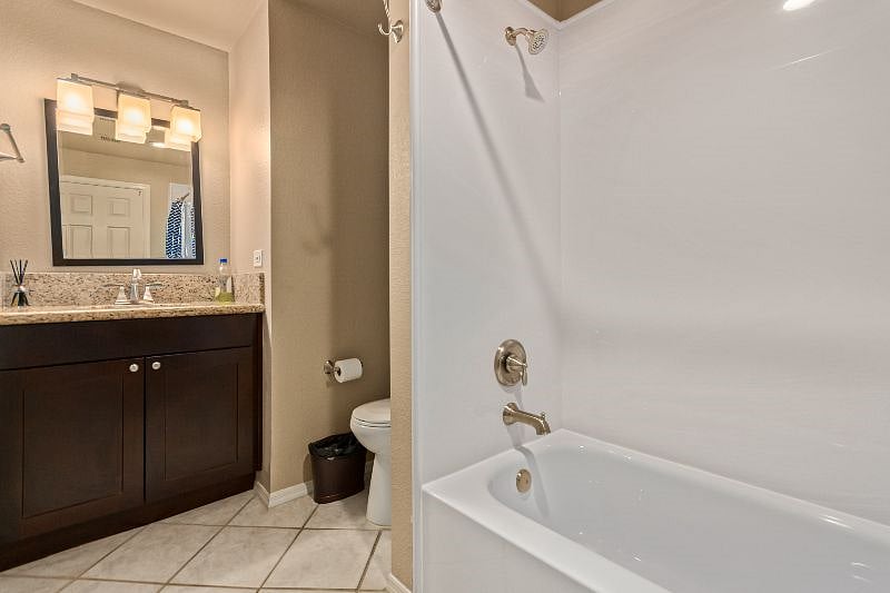 Furnished Finder property 420648_1 photo 13