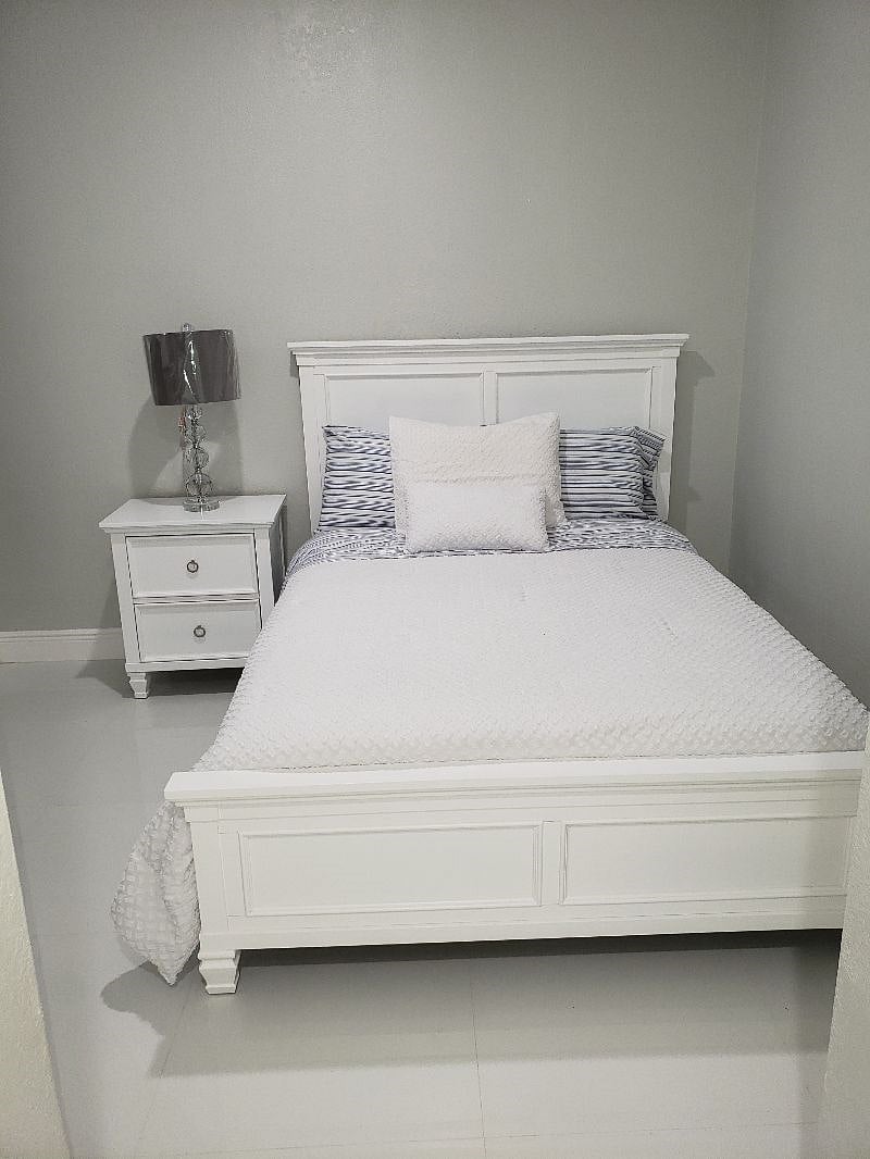 Furnished Finder property 420678_1 photo 1