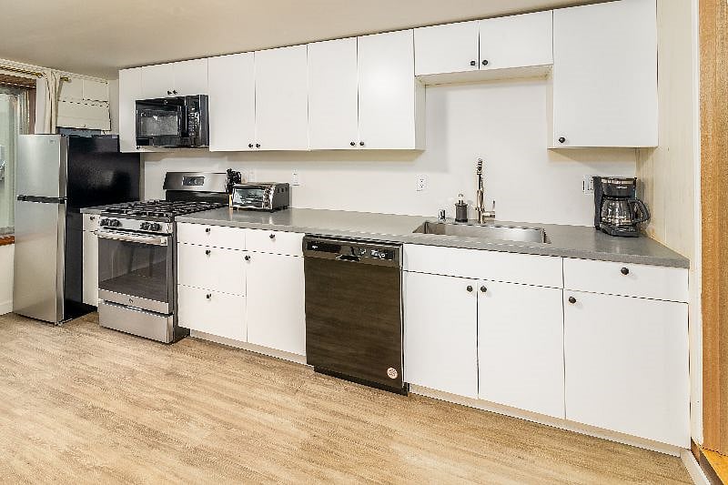 Furnished Finder property 420681_1 photo 7