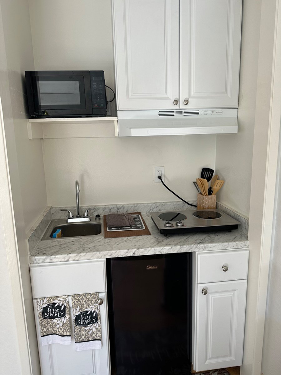 Furnished Finder property 420717_1 photo 6