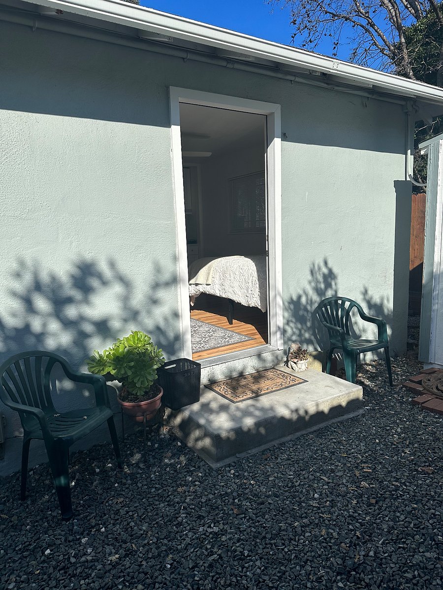 Furnished Finder property 420717_1 photo 7