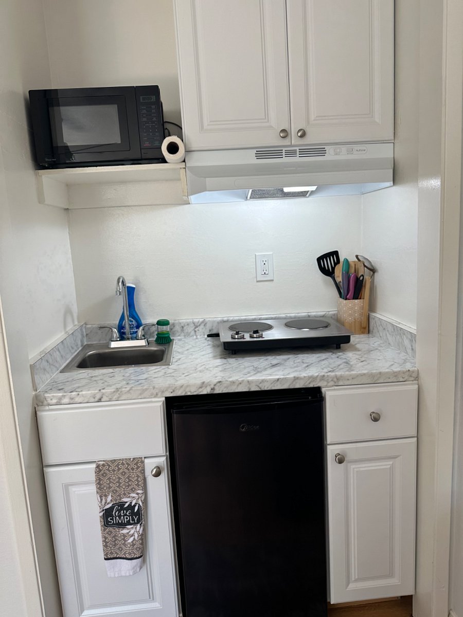 Furnished Finder property 420717_1 photo 13