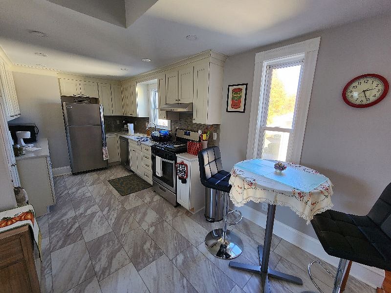 Furnished Finder property 420724_1 photo 7