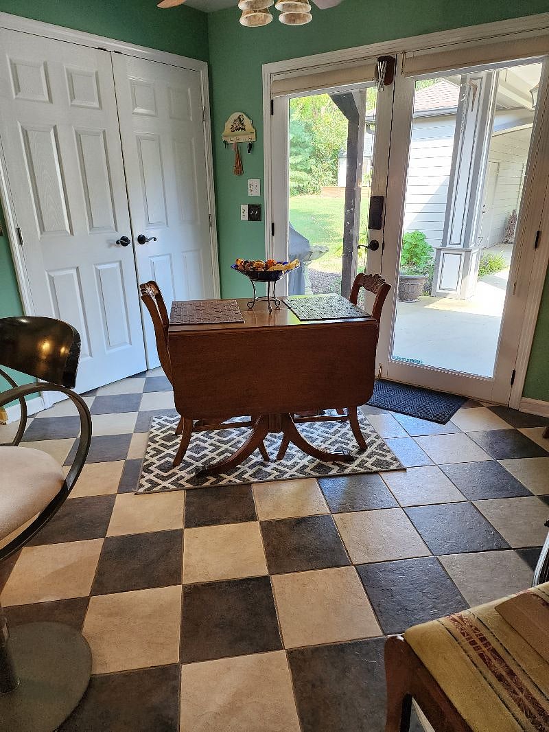 Furnished Finder property 420746_2 photo 11