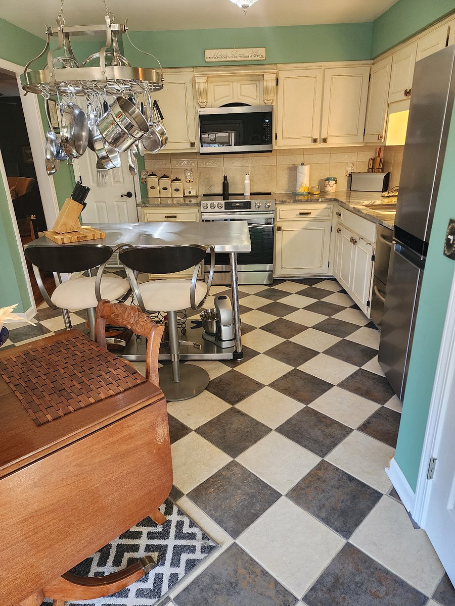 Furnished Finder property 420746_2 photo 4