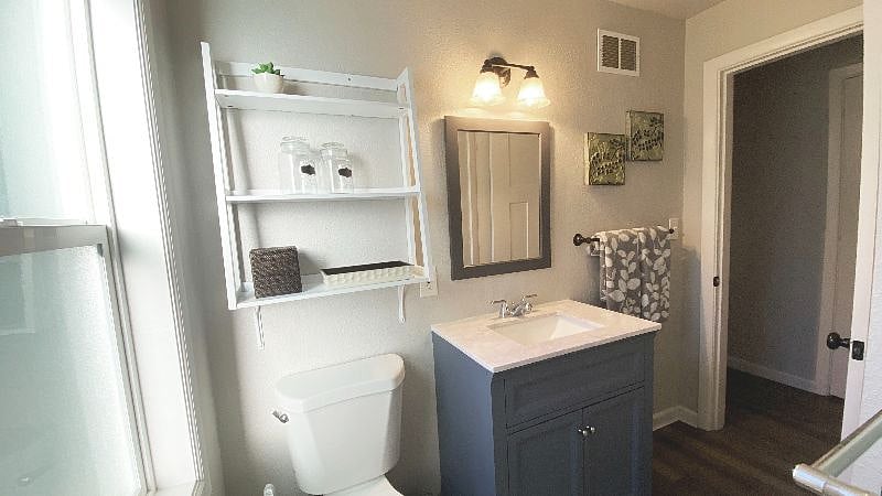 Furnished Finder property 420750_1 photo 9