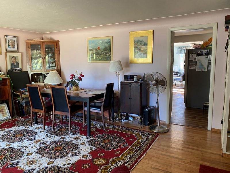 shared Living room/dining room