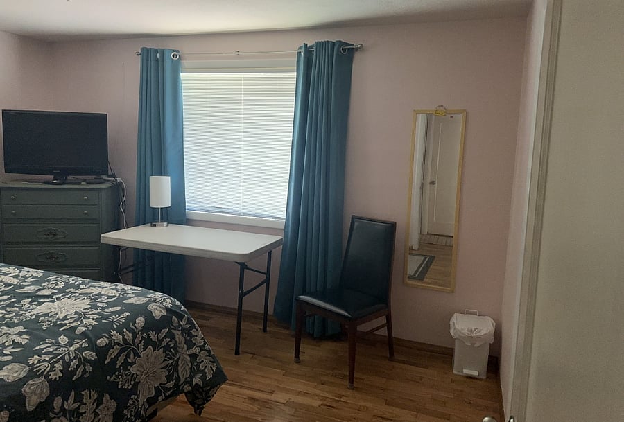Guest bedroom with East facing window

