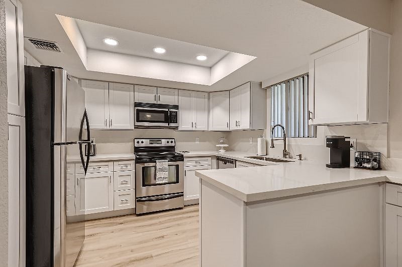 Furnished Finder property 420777_1 photo 7