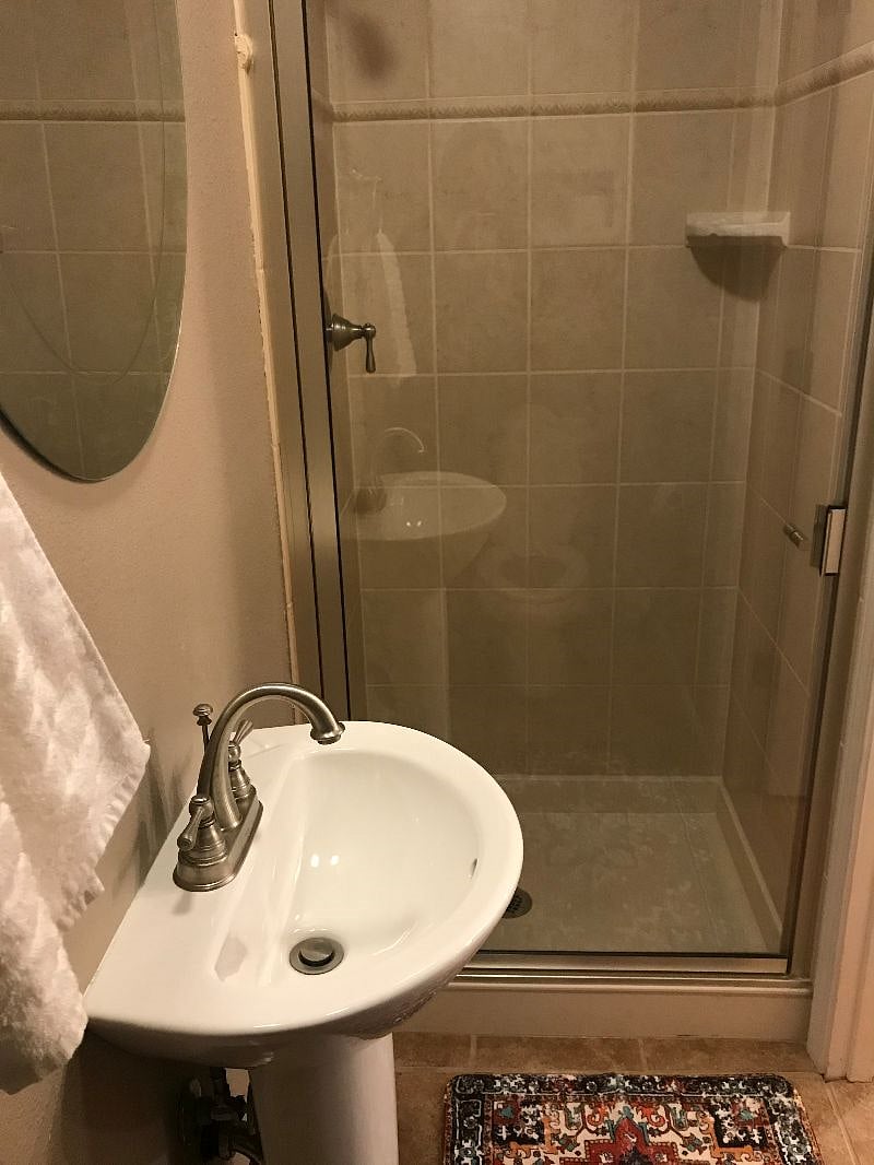 Furnished Finder property 420783_1 photo 18