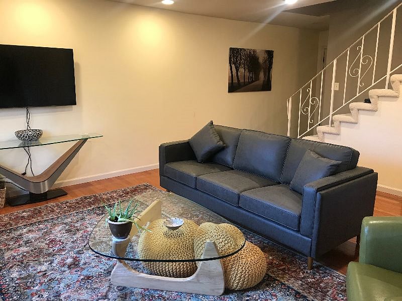 Furnished Finder property 420783_1 photo 21