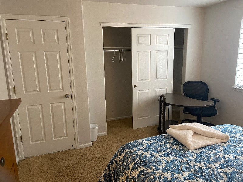 Furnished Finder property 420784_1 photo 9