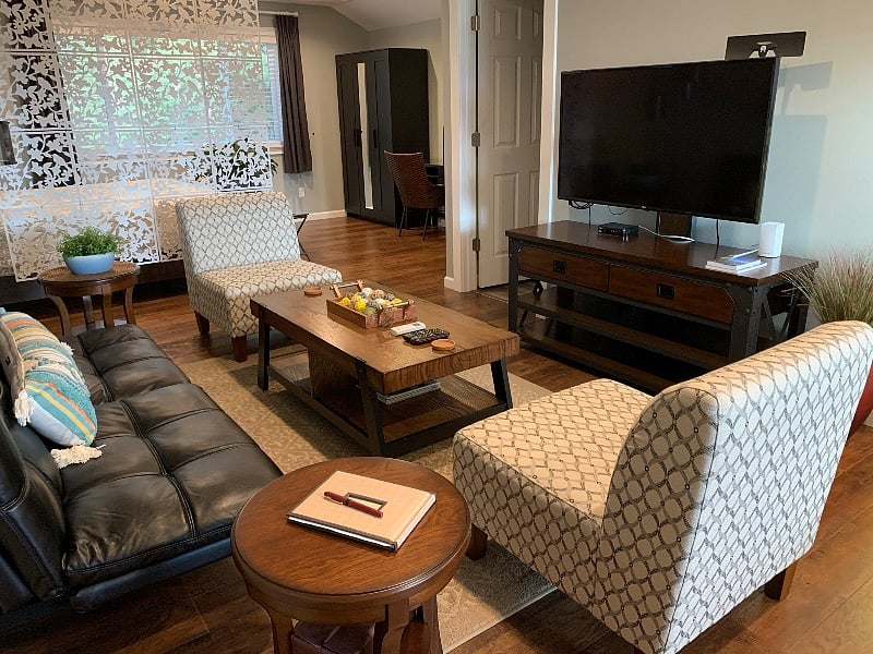 Furnished Finder property 420789_1 photo 9