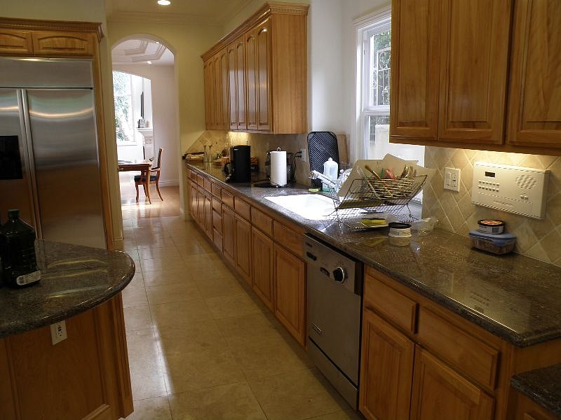 Furnished Finder property 420794_1 photo 8