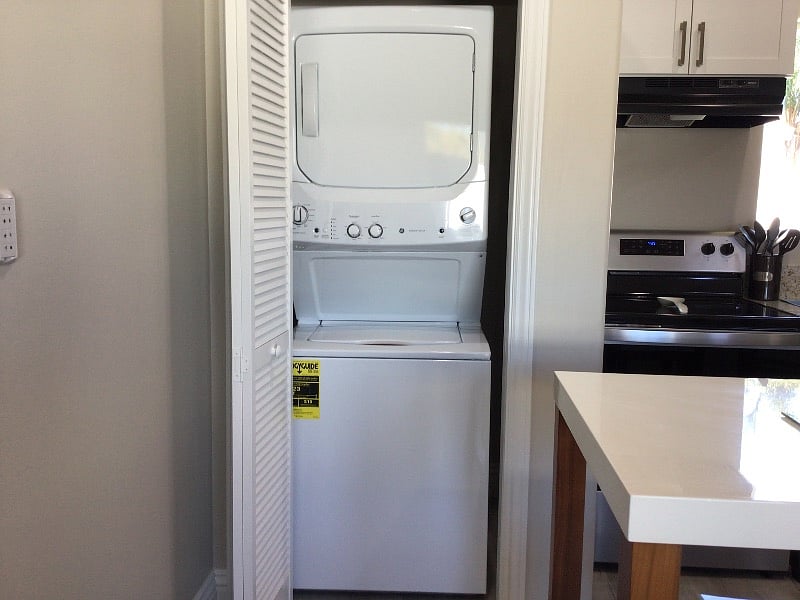 stackable stackable washer and dryer, in unit.