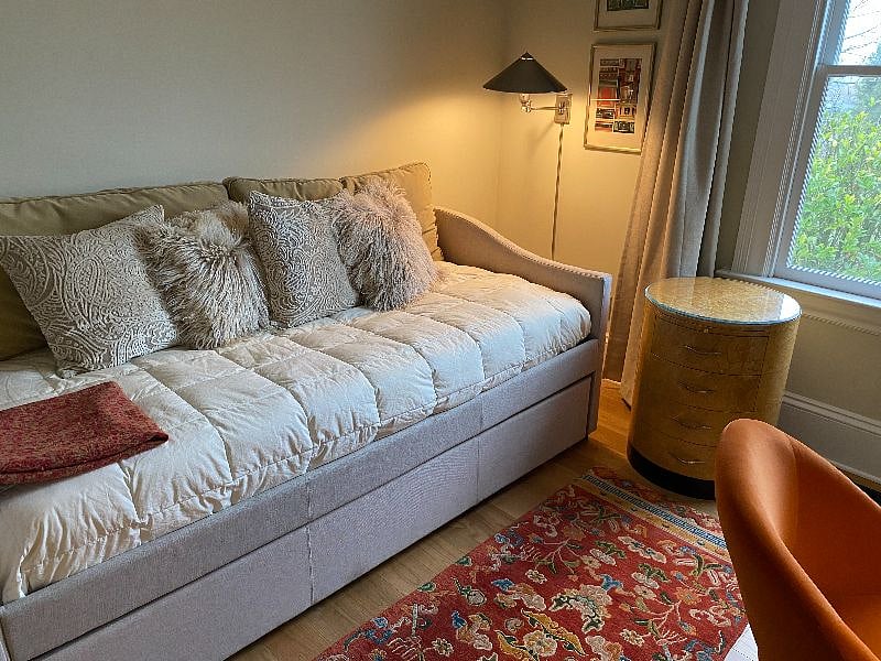 Furnished Finder property 420874_1 photo 8