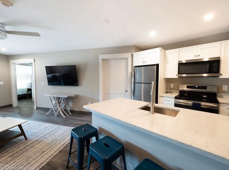 Furnished Finder property 420900_2 photo 7