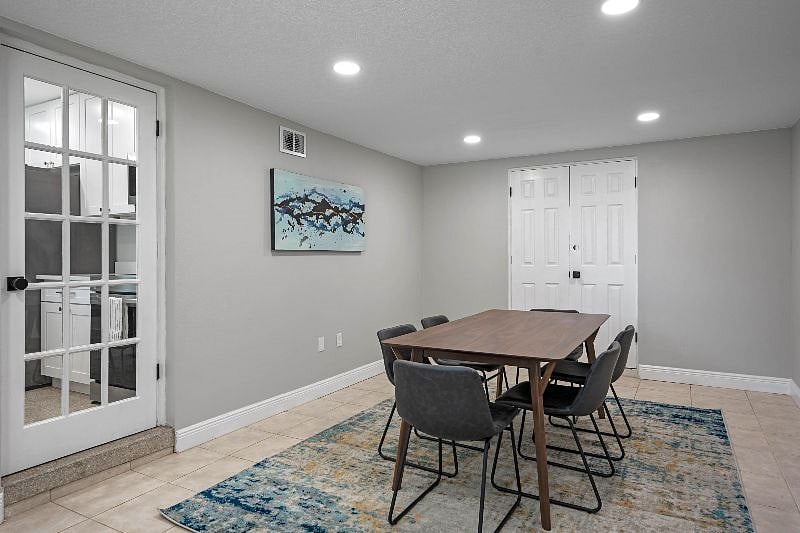 Furnished Finder property 420955_1 photo 10