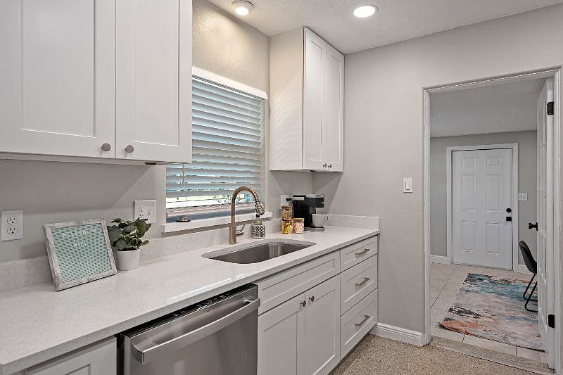 Furnished Finder property 420955_1 photo 5