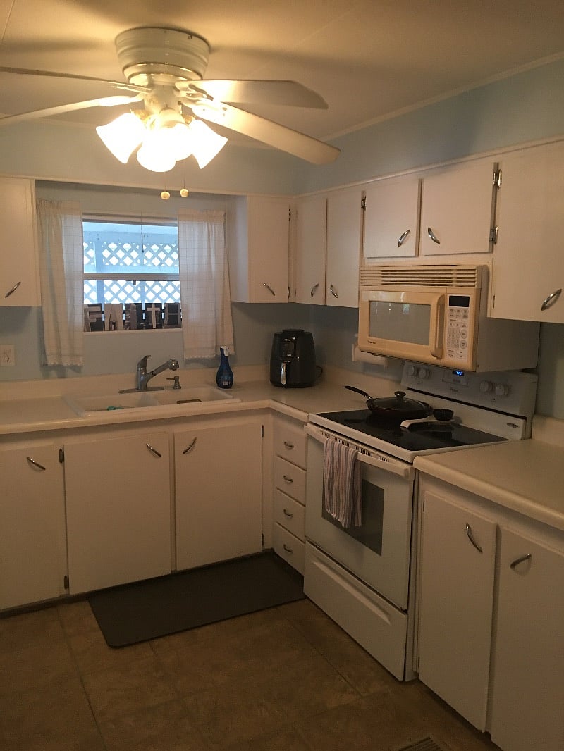 Furnished Finder property 420975_1 photo 9