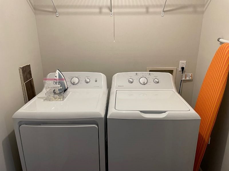 Furnished Finder property 420983_1 photo 12
