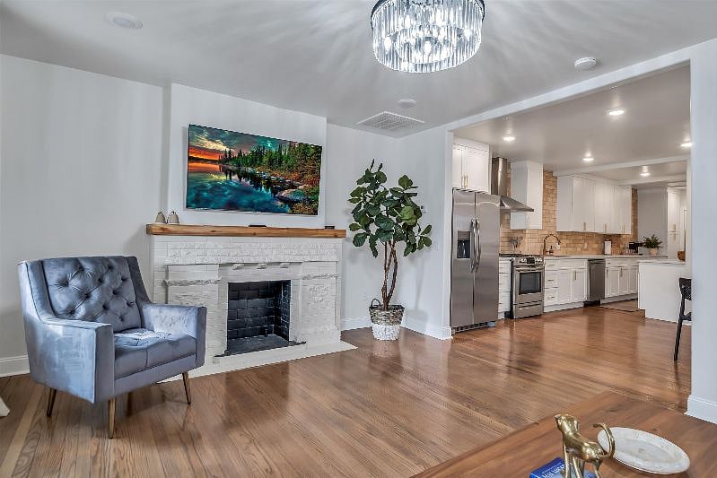 Furnished Finder property 421018_1 photo 4