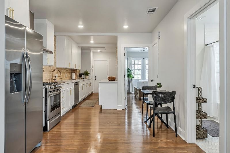 Furnished Finder property 421018_1 photo 8