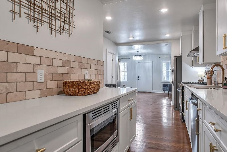 Furnished Finder property 421018_1 photo 13