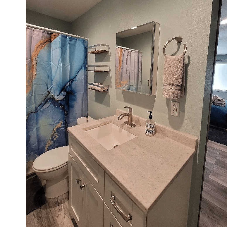 Bathroom with tub/shower combo