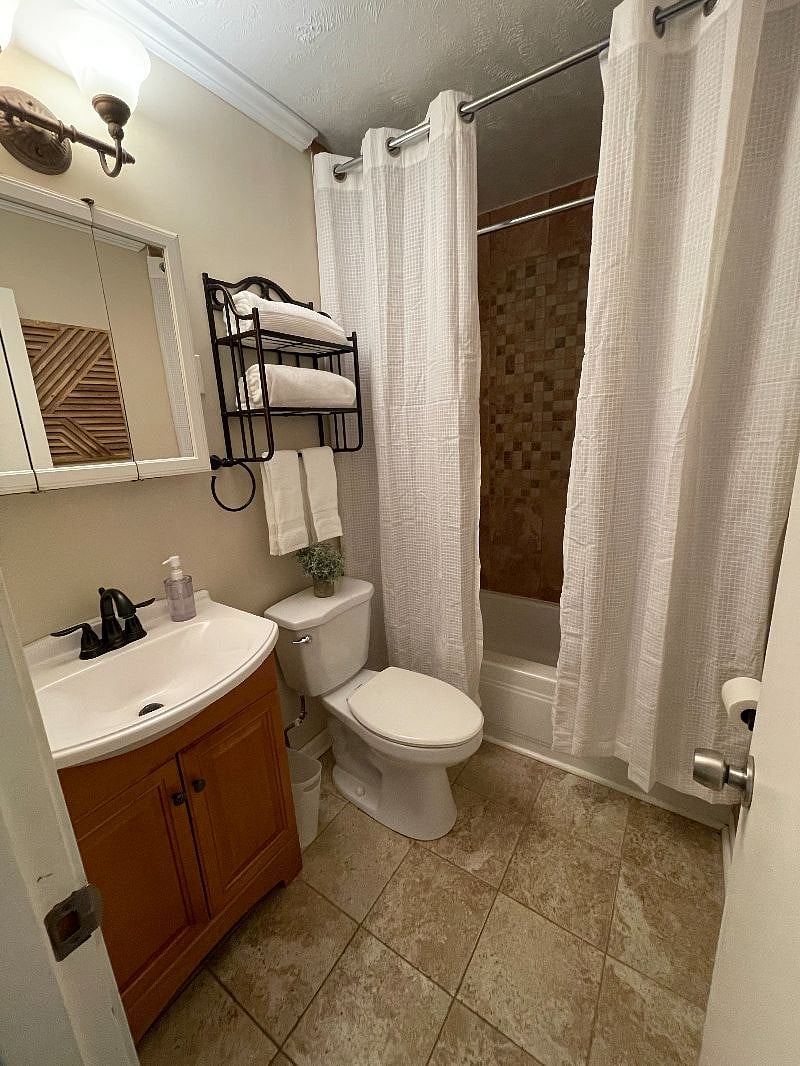 Furnished Finder property 421069_1 photo 5