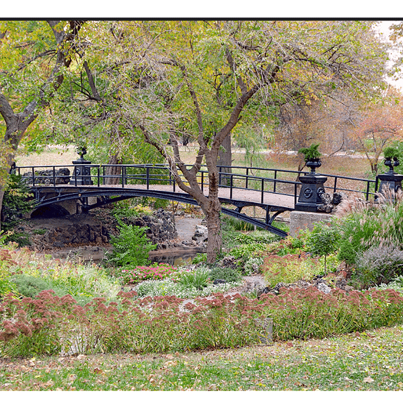 Take a stroll in beautiful Lafayette Square Park, only 200 yards away