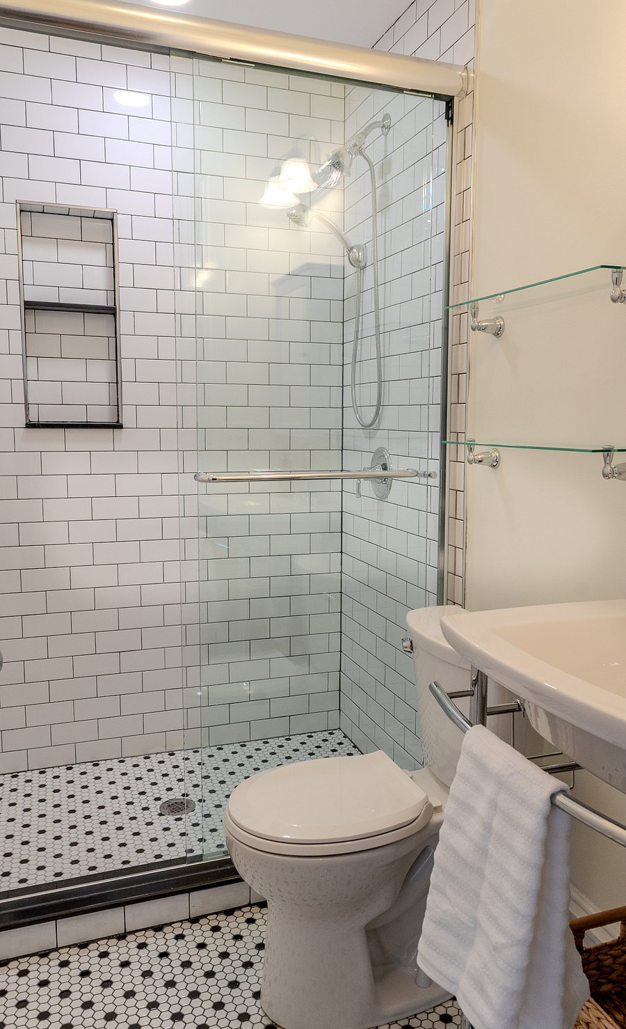 Furnished Finder property 421078_2 photo 12