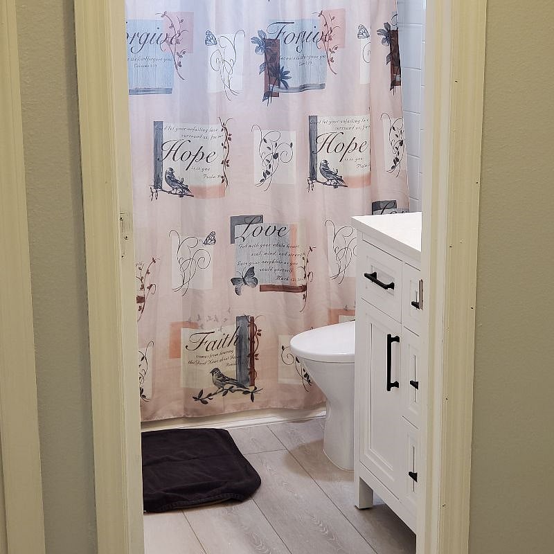 Private bathroom with starter sundries and linnen supplies. Weekly housekeeping included.