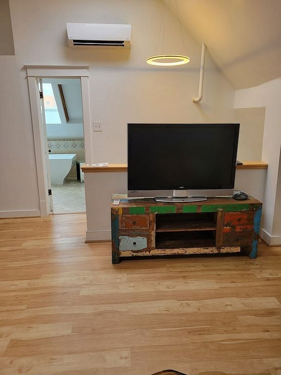 Furnished Finder property 421128_1 photo 15