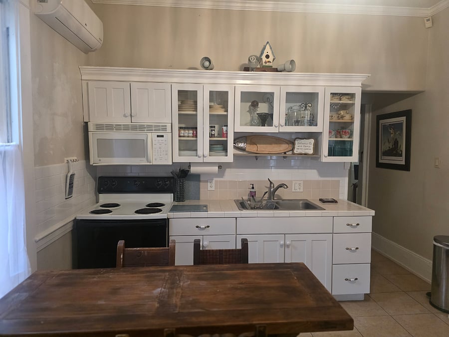 Furnished Finder property 421128_1 photo 7